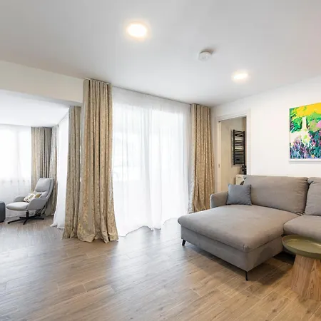 Virgo Apartament